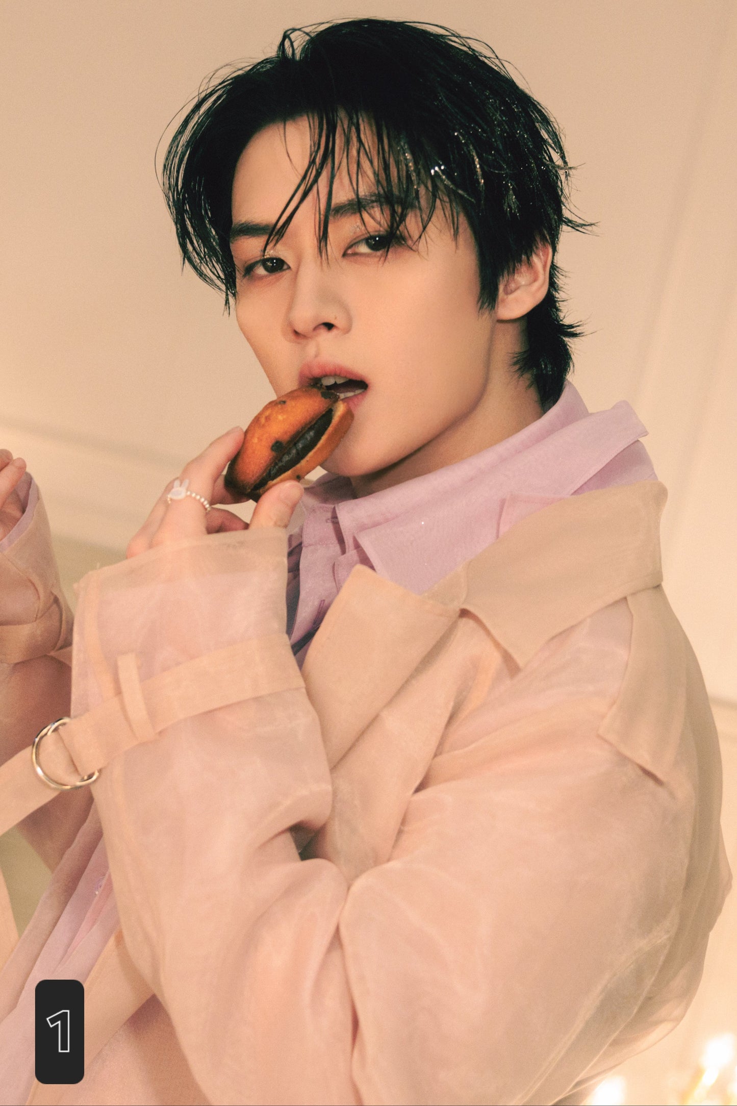 Lee Know 🐰 cadre photo Album HOLLOW