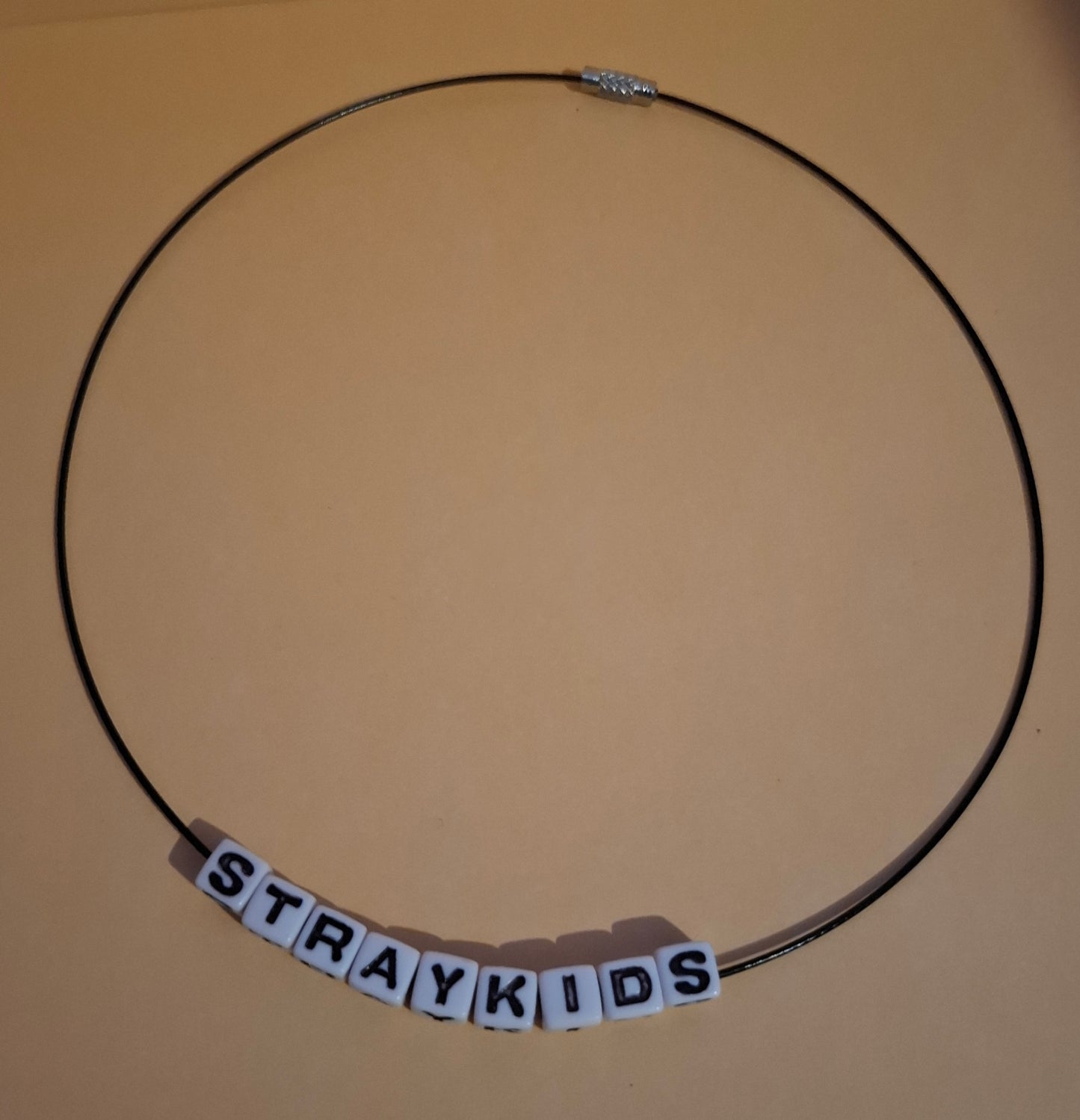Collier ras de cou