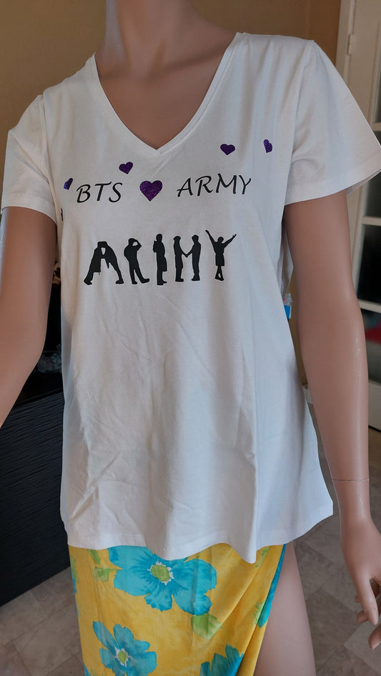 BTS💜ARMY /T-Shirt BTS et Army